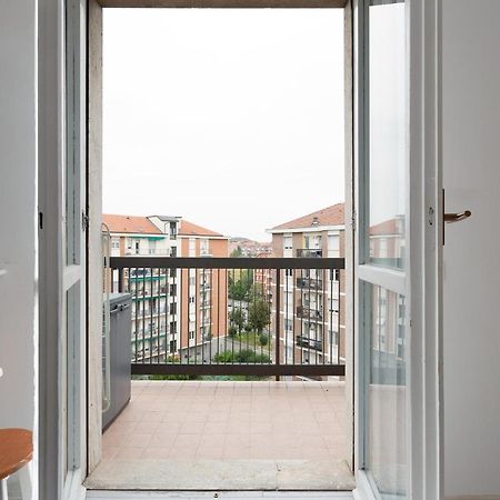 Apartment With Balcony -Bisceglie Red Line Subway Μιλάνο Εξωτερικό φωτογραφία