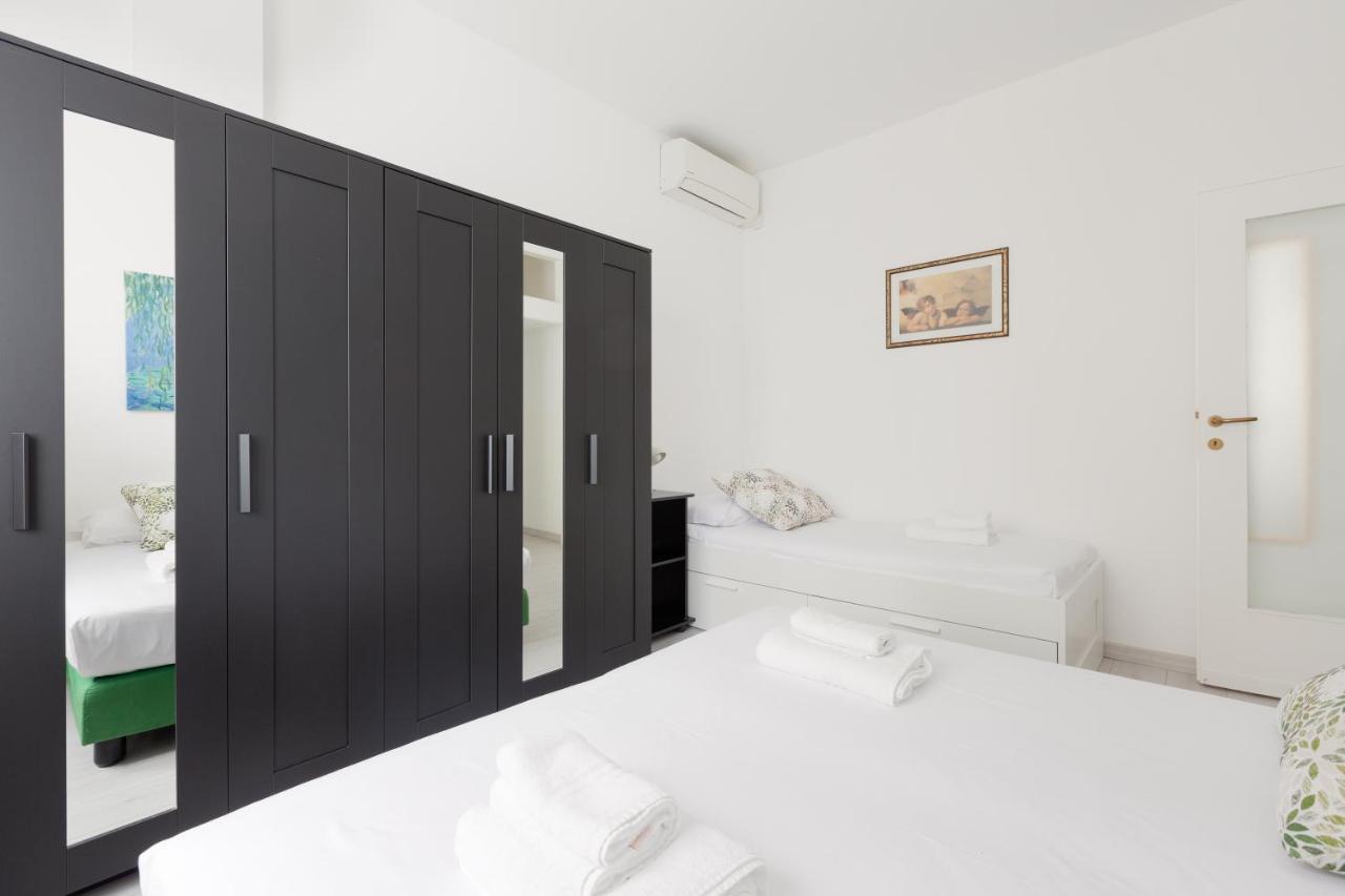 Apartment With Balcony -Bisceglie Red Line Subway Μιλάνο Εξωτερικό φωτογραφία